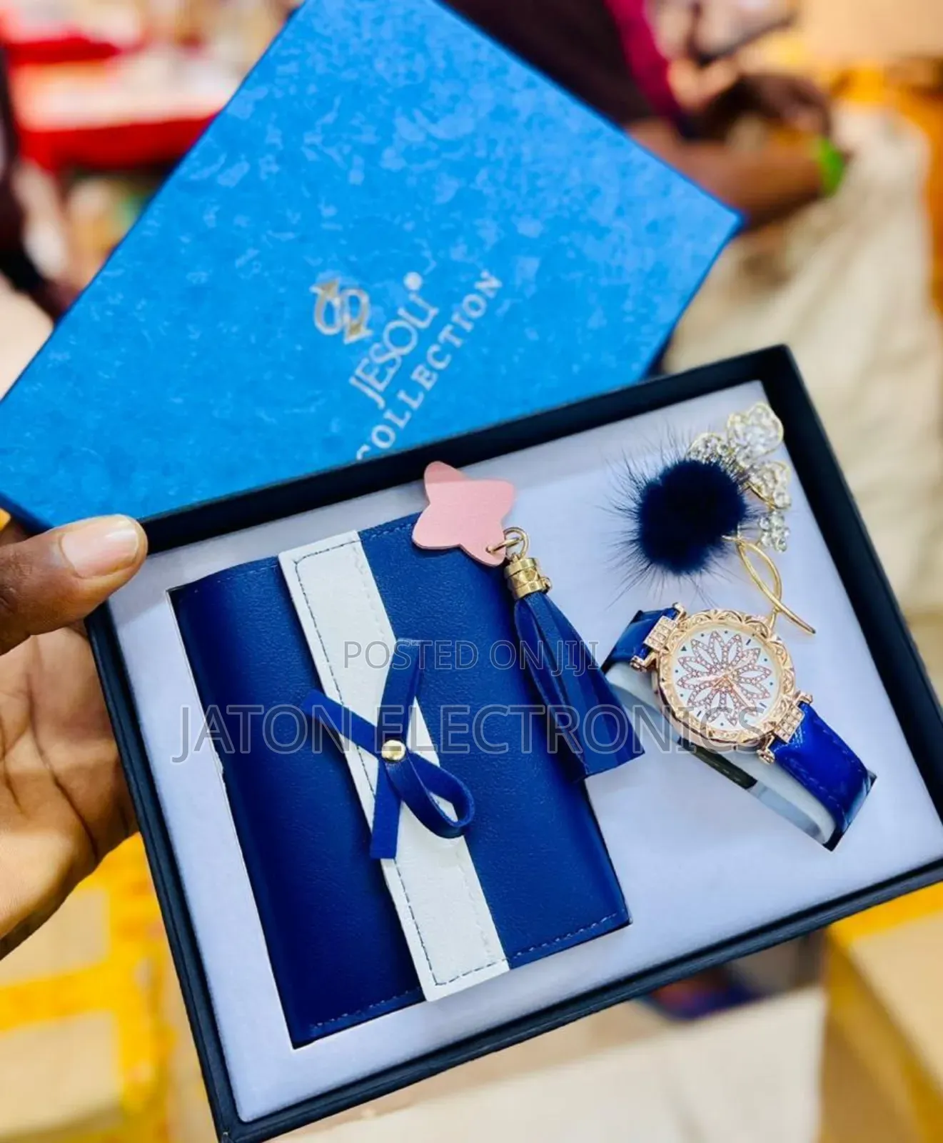 Jesou Ladies Watch Full Package