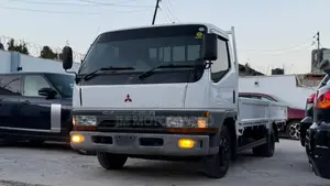 Mitsubishi Canter 1998 White