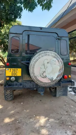 Land Rover Defender 1998 Green