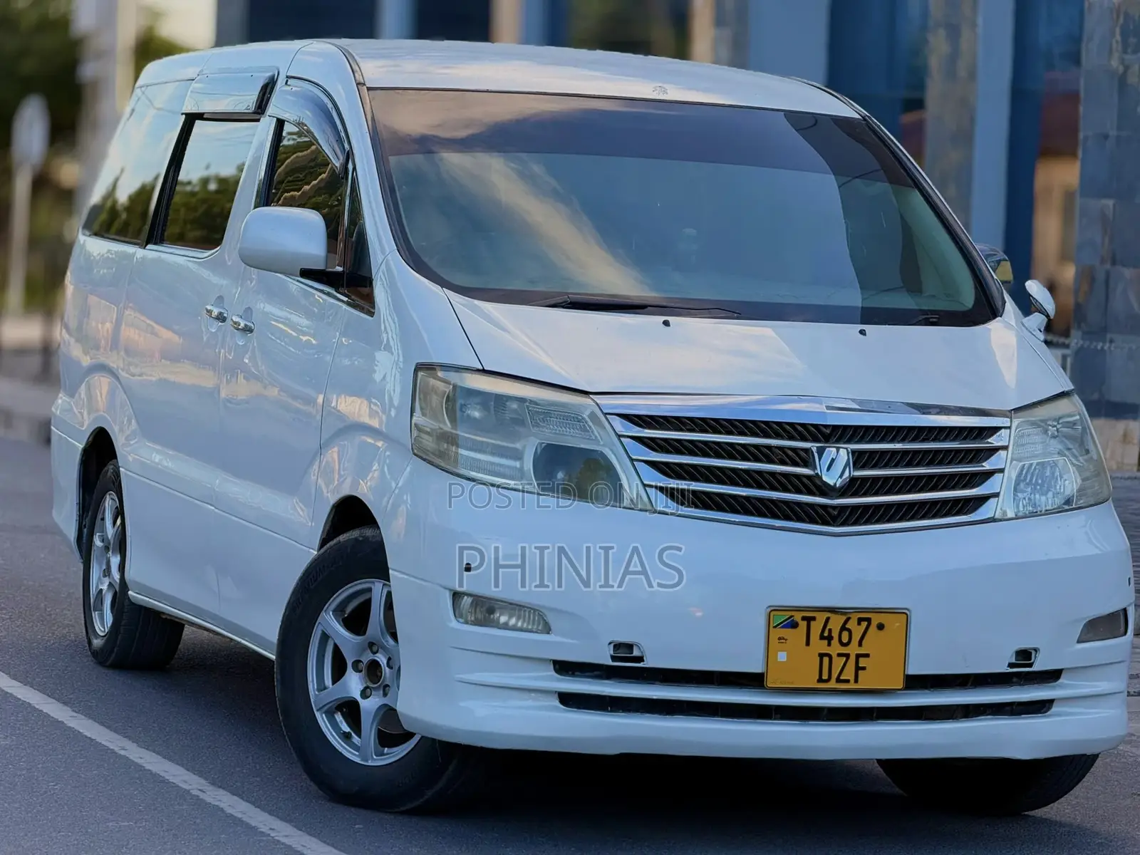Toyota Alphard 2008 White