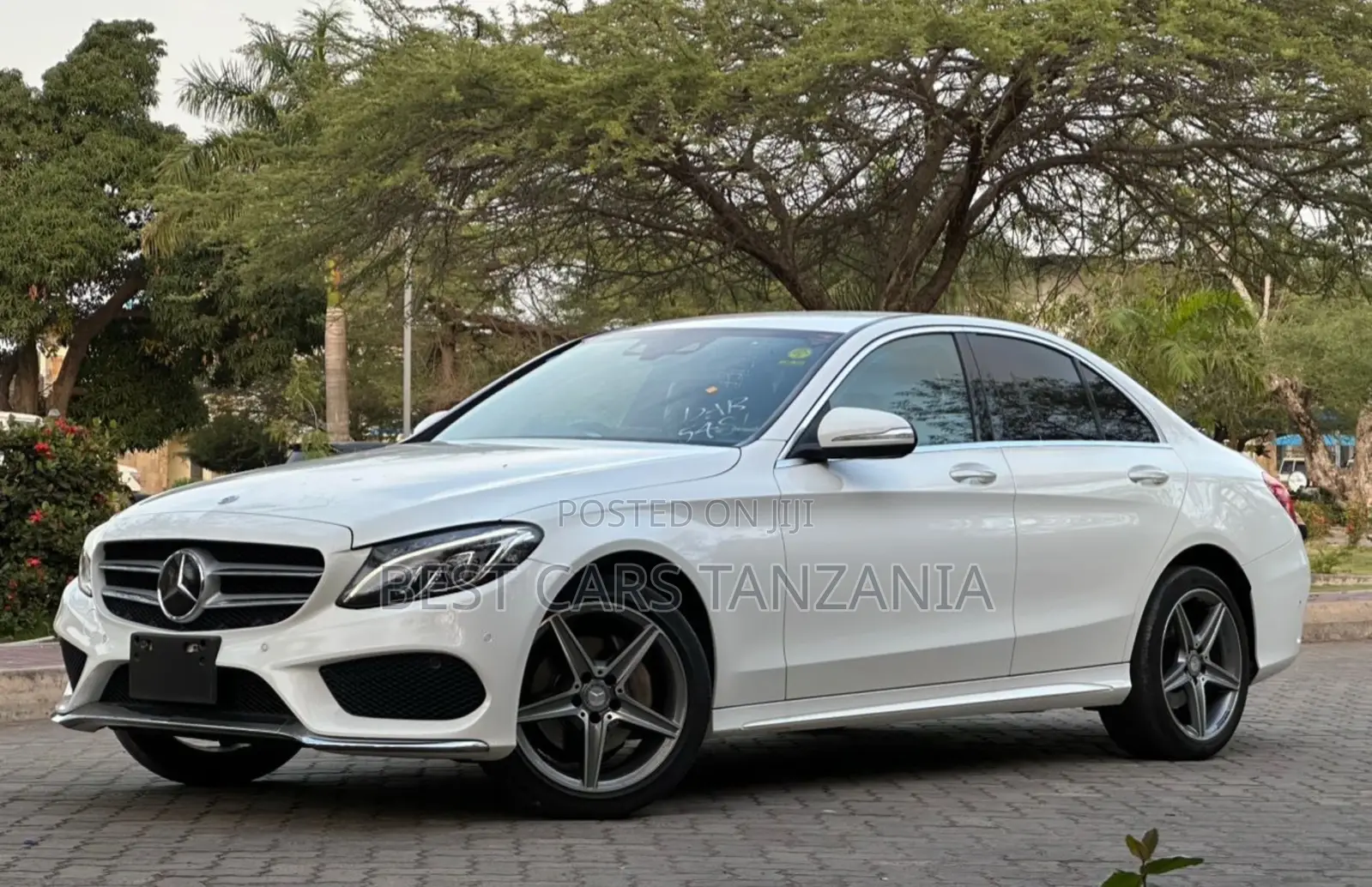 Mercedes-Benz C200 2014 White