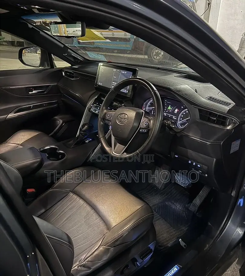 Toyota Harrier 2021 Gray