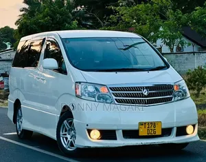 Toyota Alphard 2.4 Petrol AWD 2005 White