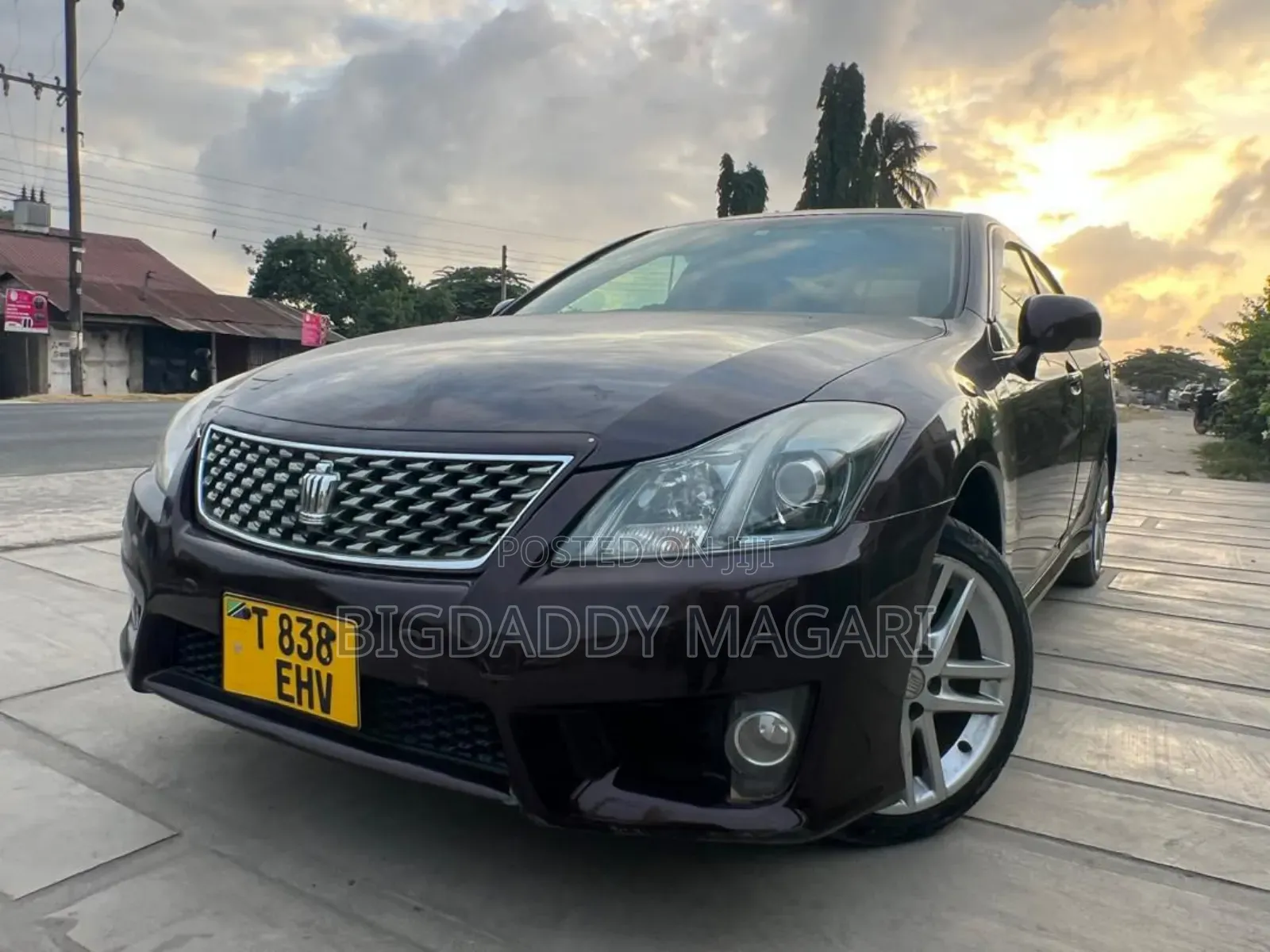 Toyota Crown 2011 Black