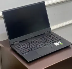 Laptop 16GB Intel Core I7 SSD 1T