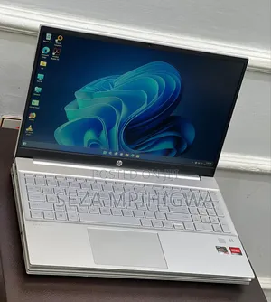 New Laptop HP 15 8GB Intel Core I7 SSD 512GB
