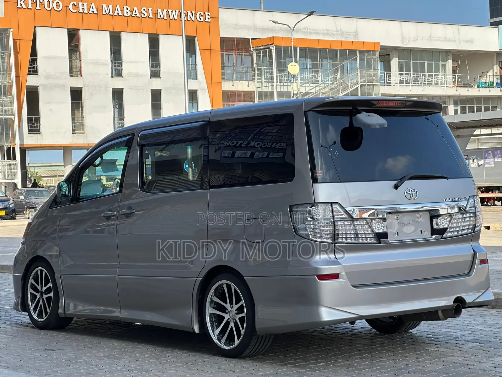 Toyota Alphard 2006 Gray