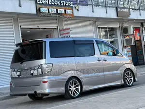 Toyota Alphard 2006 Gray