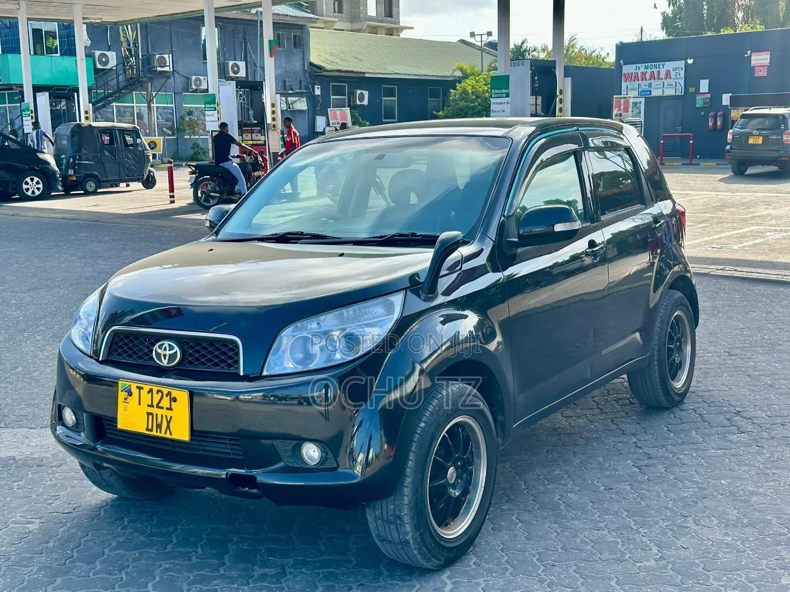 Toyota Rush 1.5 AWD 2006 Black