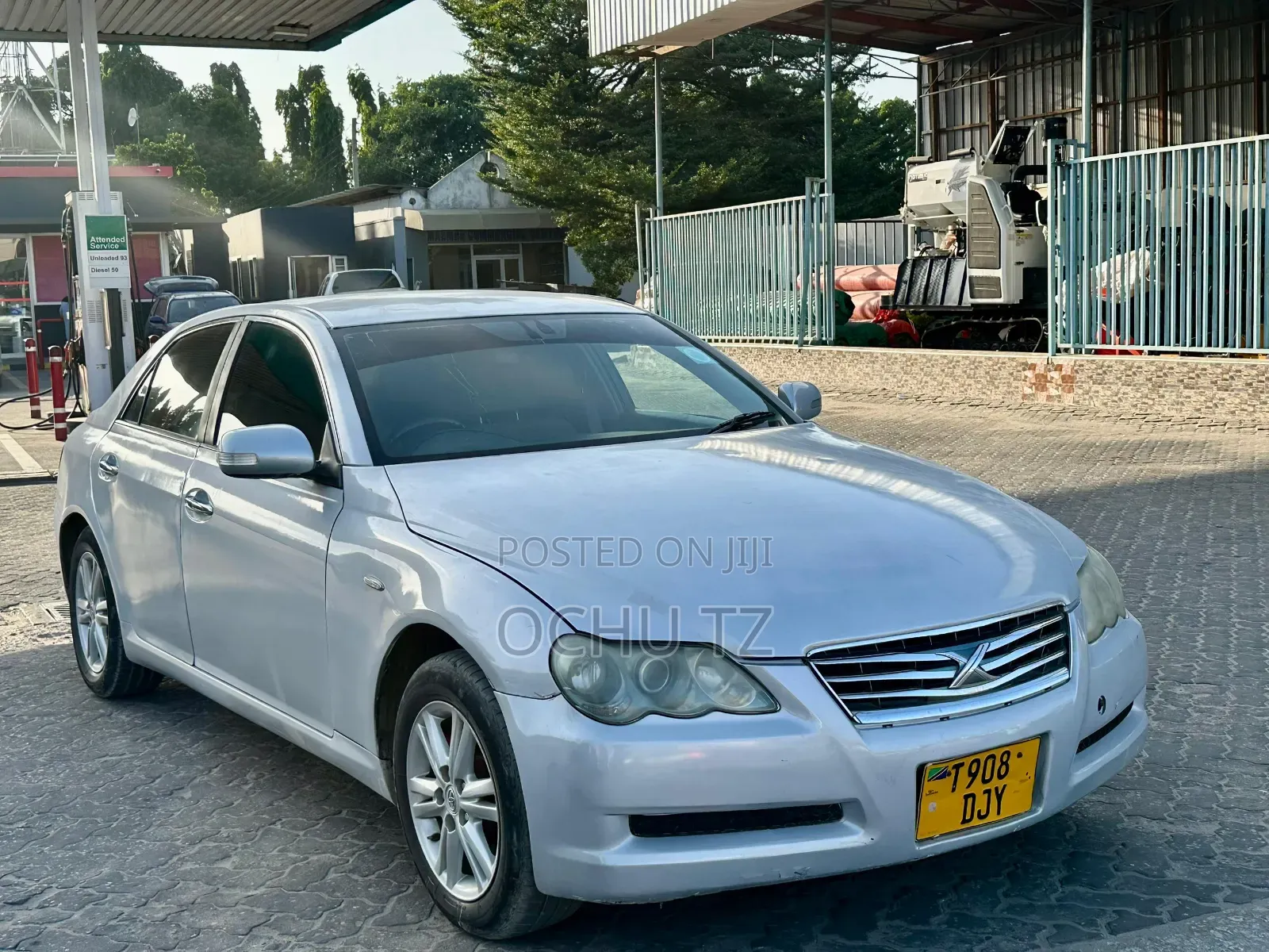 Toyota Mark X 2005 Silver