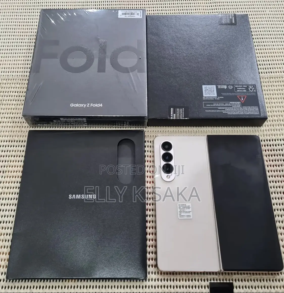 New Samsung Galaxy Z Fold4 256 GB Bronze