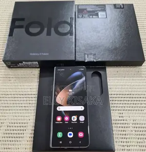New Samsung Galaxy Z Fold4 256 GB Black