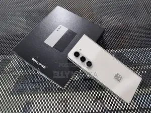 New Samsung Galaxy Z Fold 5 256 GB Silver