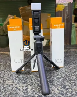 R1s Bluetooth Selfie Stick With Remote Control and Led Light,