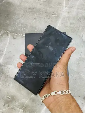 New Samsung Galaxy Z Fold6 256 GB Black