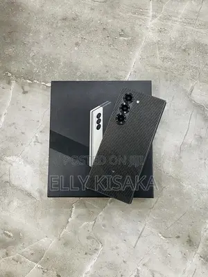 New Samsung Galaxy Z Fold6 256 GB Black