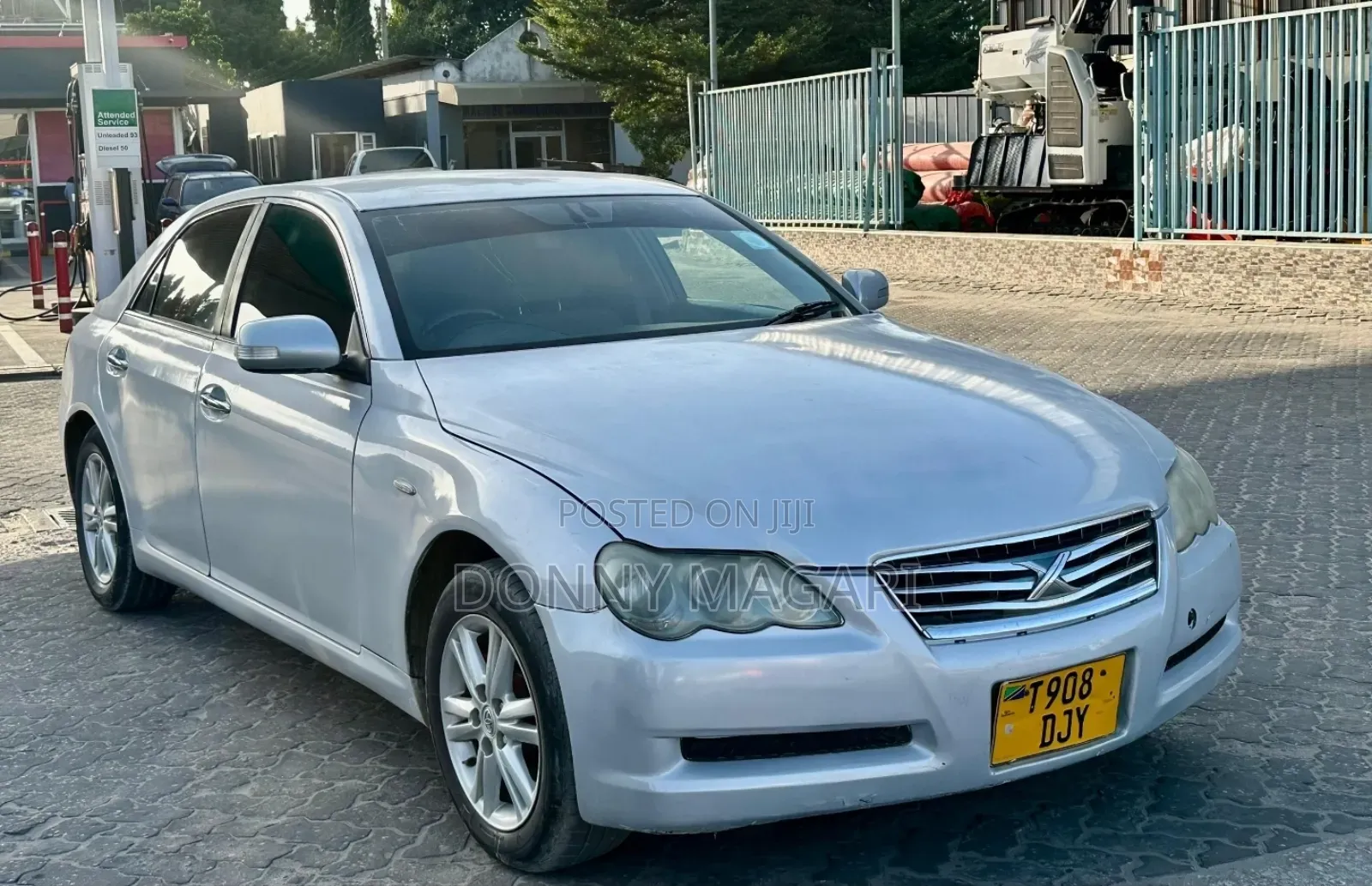 Toyota Mark X 2005 Silver