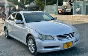 Toyota Mark X 2005 Silver