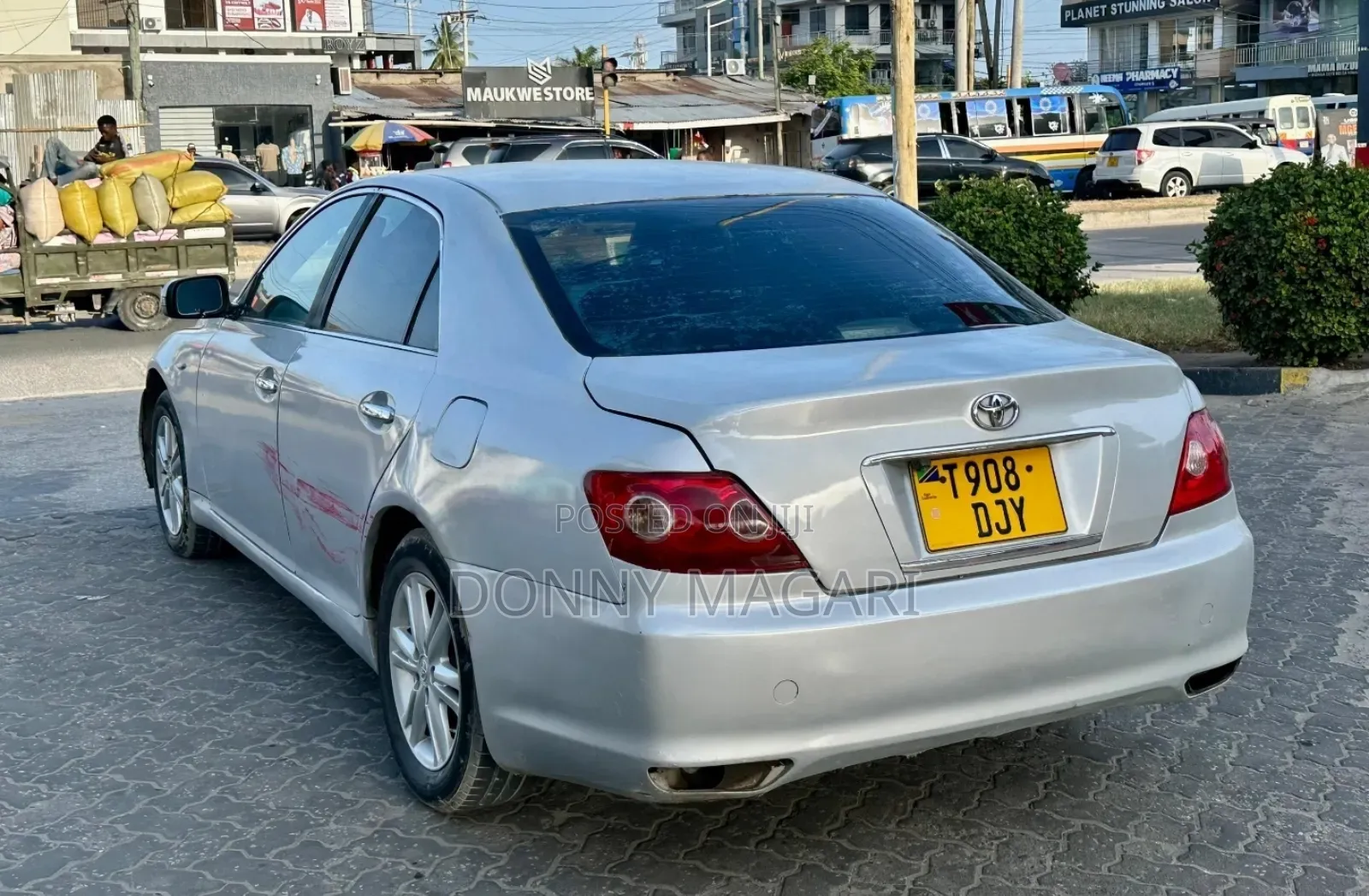 Toyota Mark X 2005 Silver