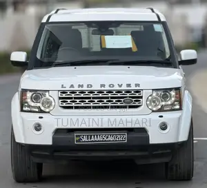 Land Rover Discovery 2013 White
