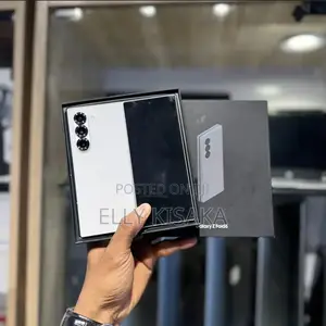New Samsung Galaxy Z Fold6 256 GB Silver
