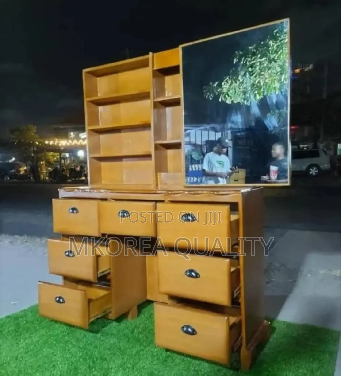 Dressing Table Rangi Ya Mbao