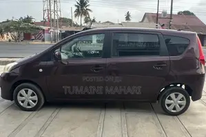 Toyota Passo Sette 2009 Maroon