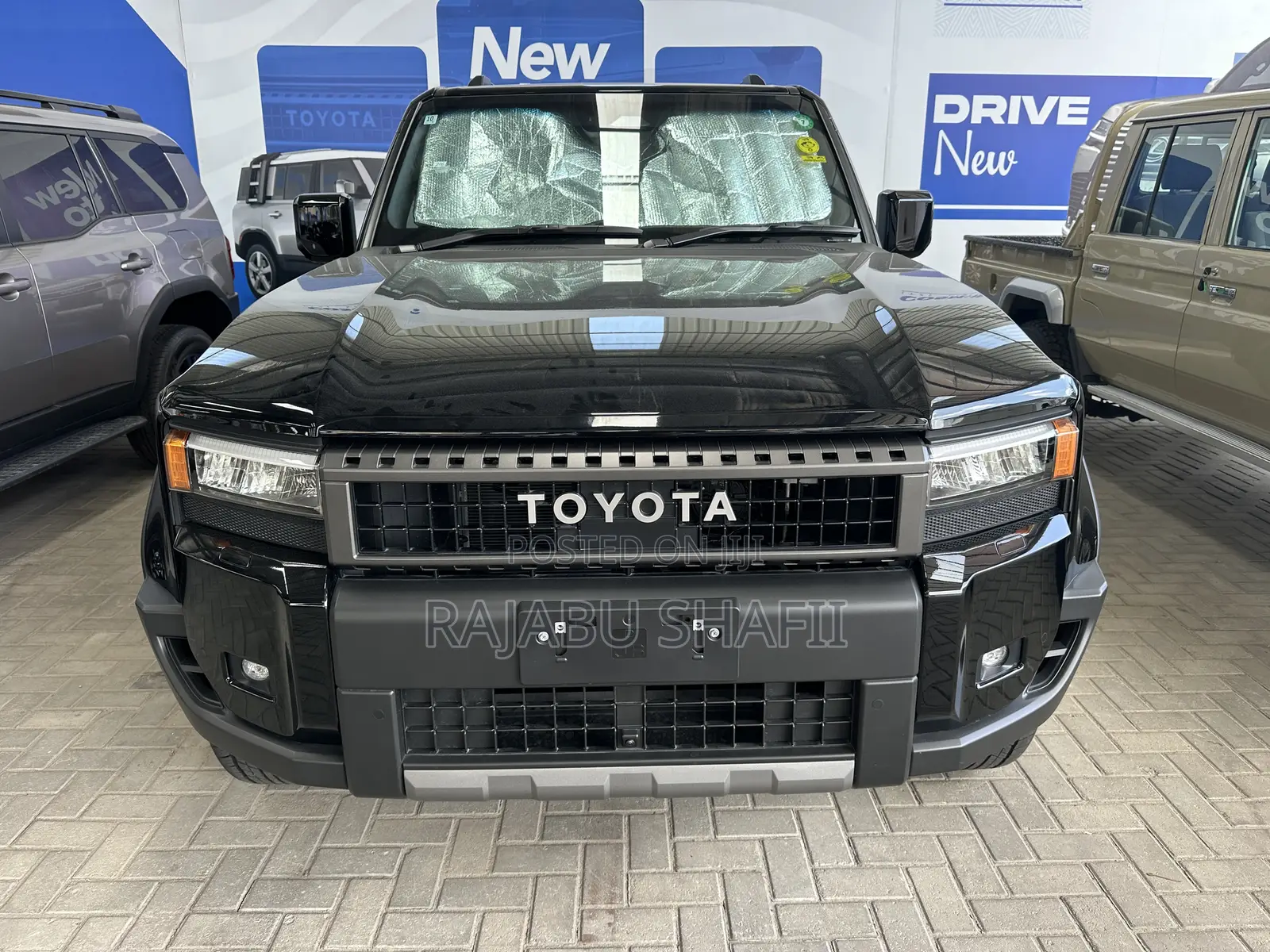 New Toyota Land Cruiser Prado 2.7 2024 Black
