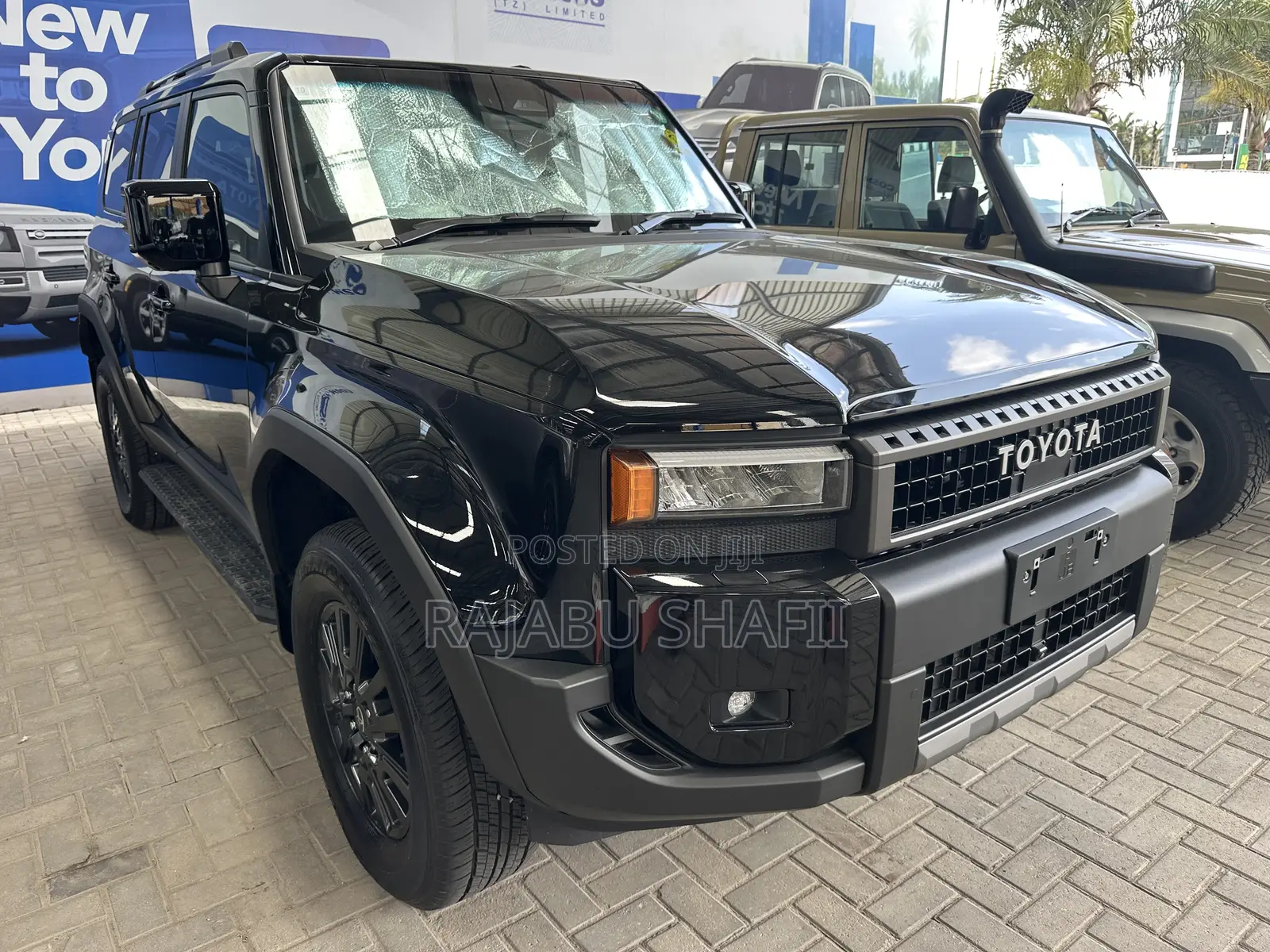 New Toyota Land Cruiser Prado 2.7 2024 Black