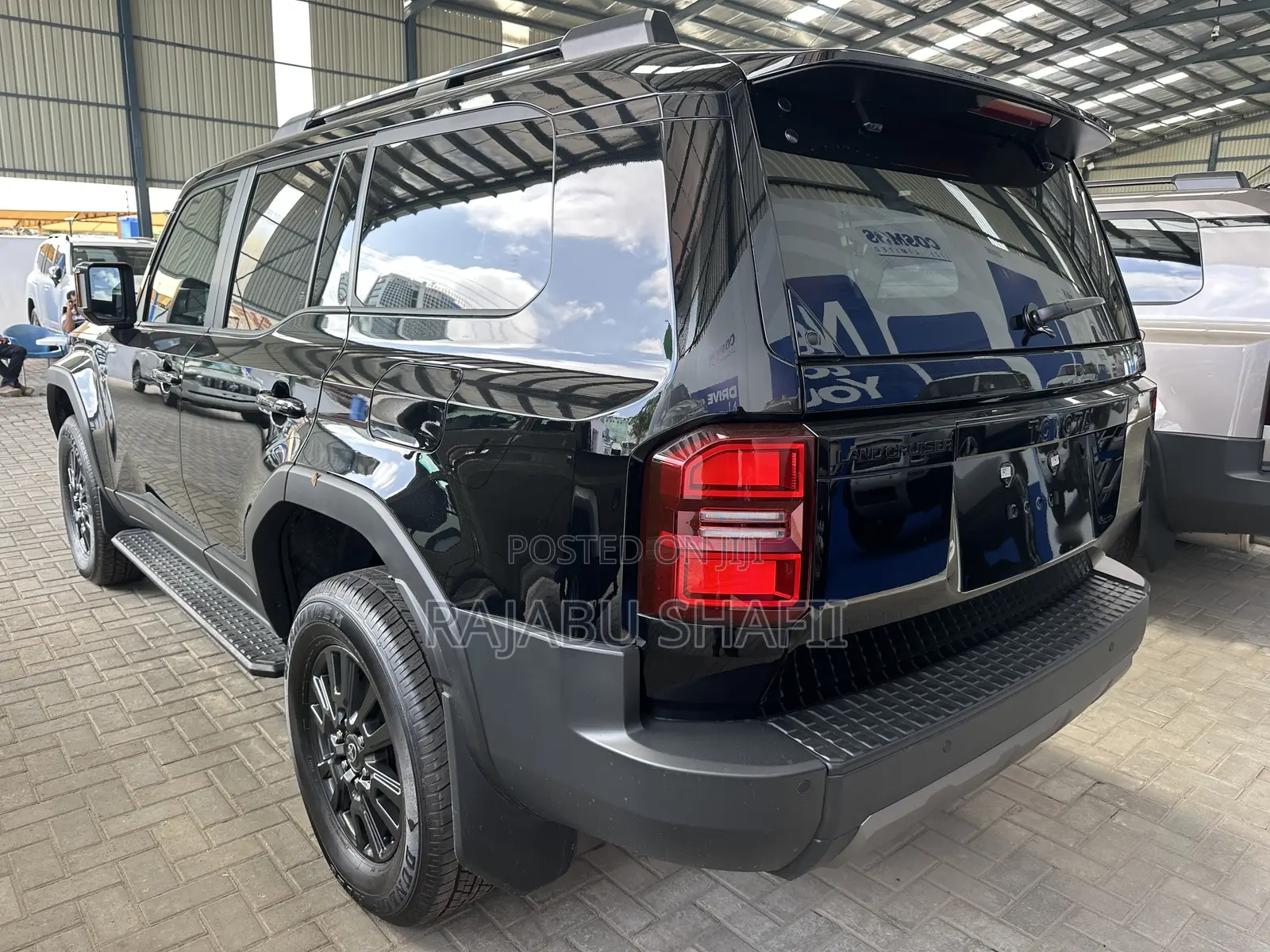 New Toyota Land Cruiser Prado 2.7 2024 Black