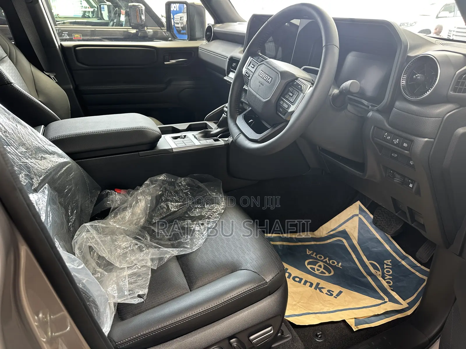New Toyota Land Cruiser Prado 2.7 2024 Beige