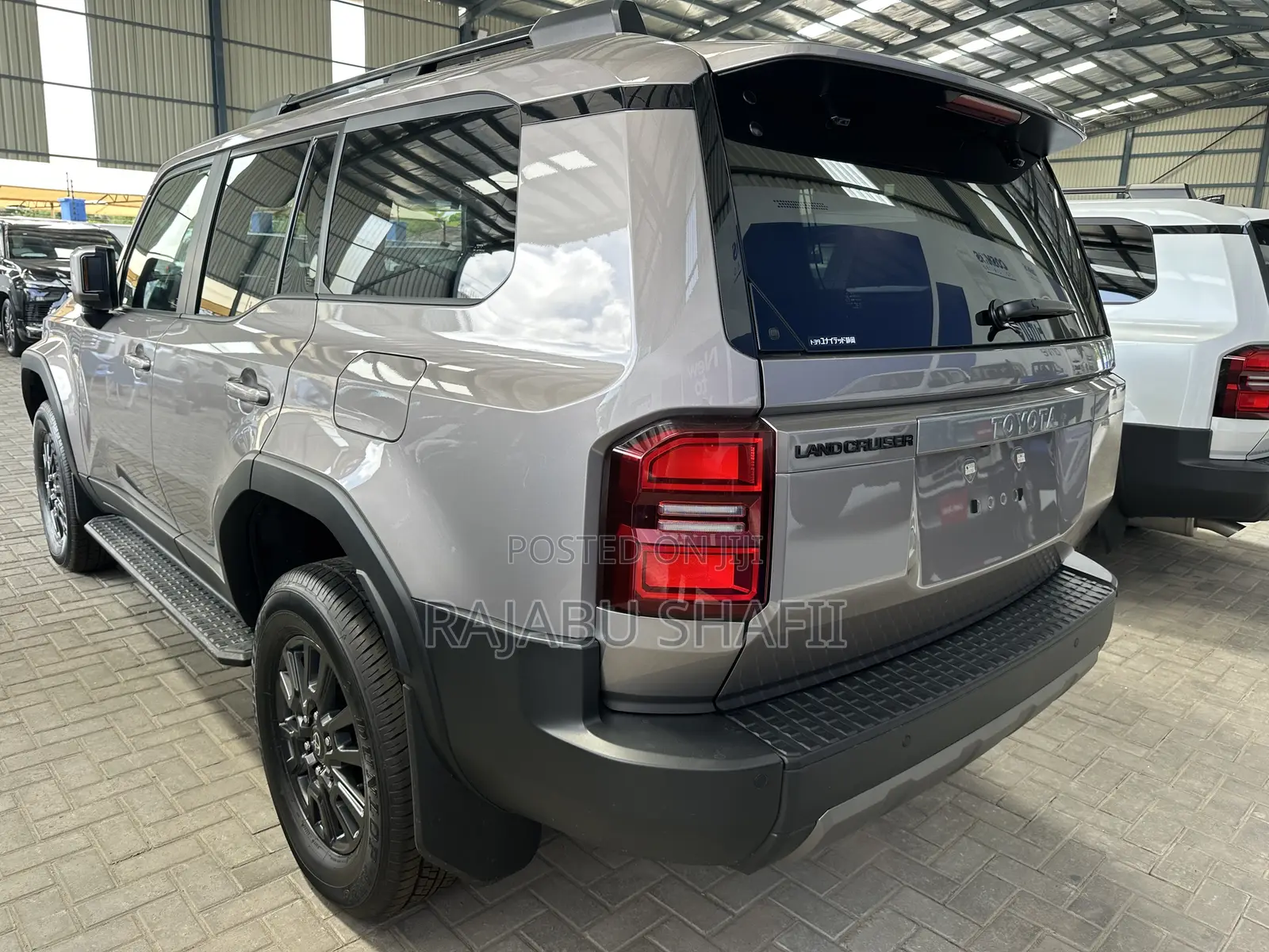 New Toyota Land Cruiser Prado 2.7 2024 Beige
