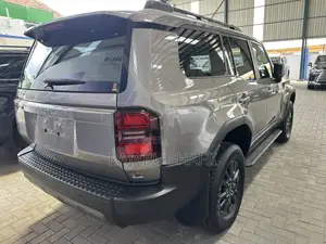 New Toyota Land Cruiser Prado 2.7 2024 Beige