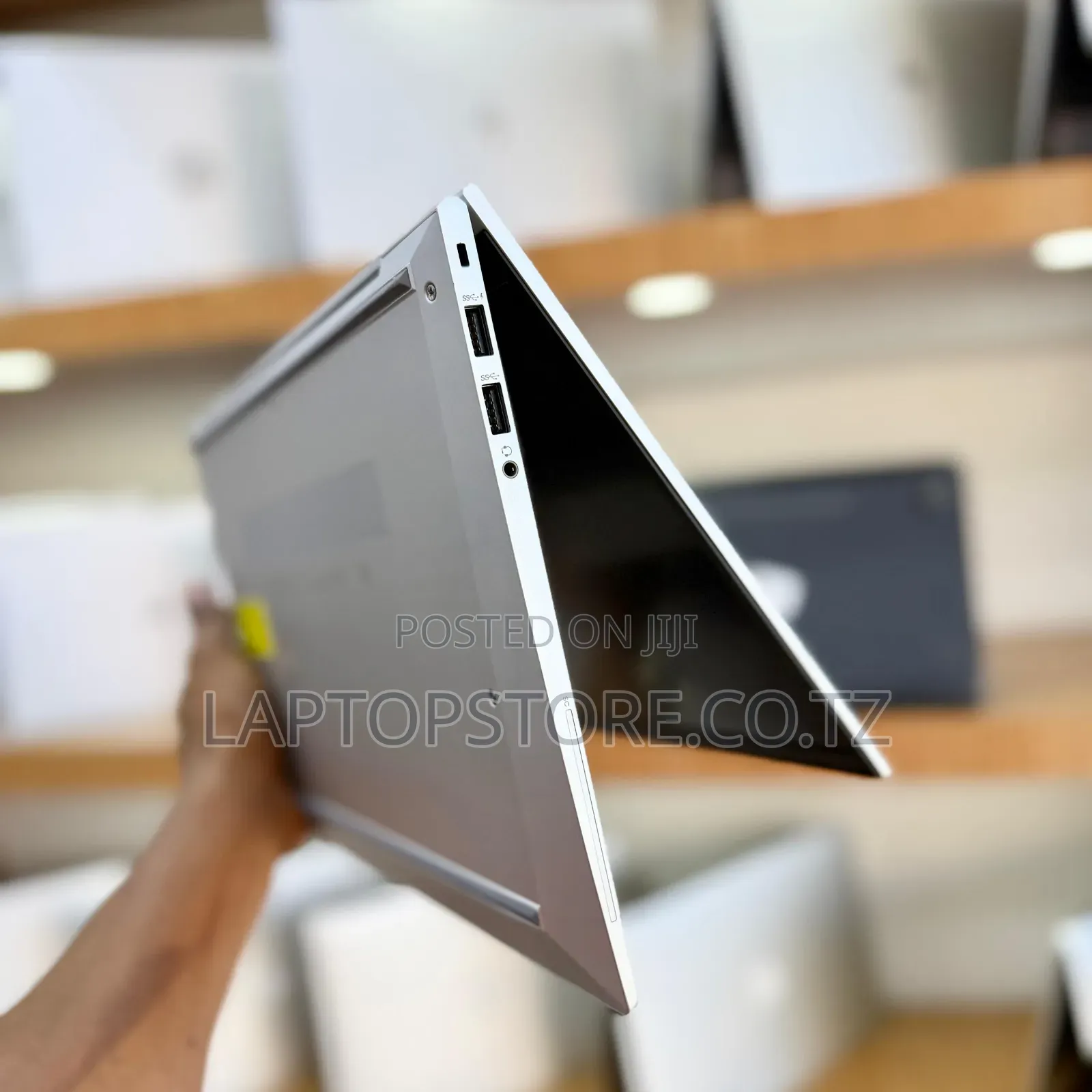 New Laptop HP EliteBook 840 G8 16GB Intel Core I5 SSD 256GB