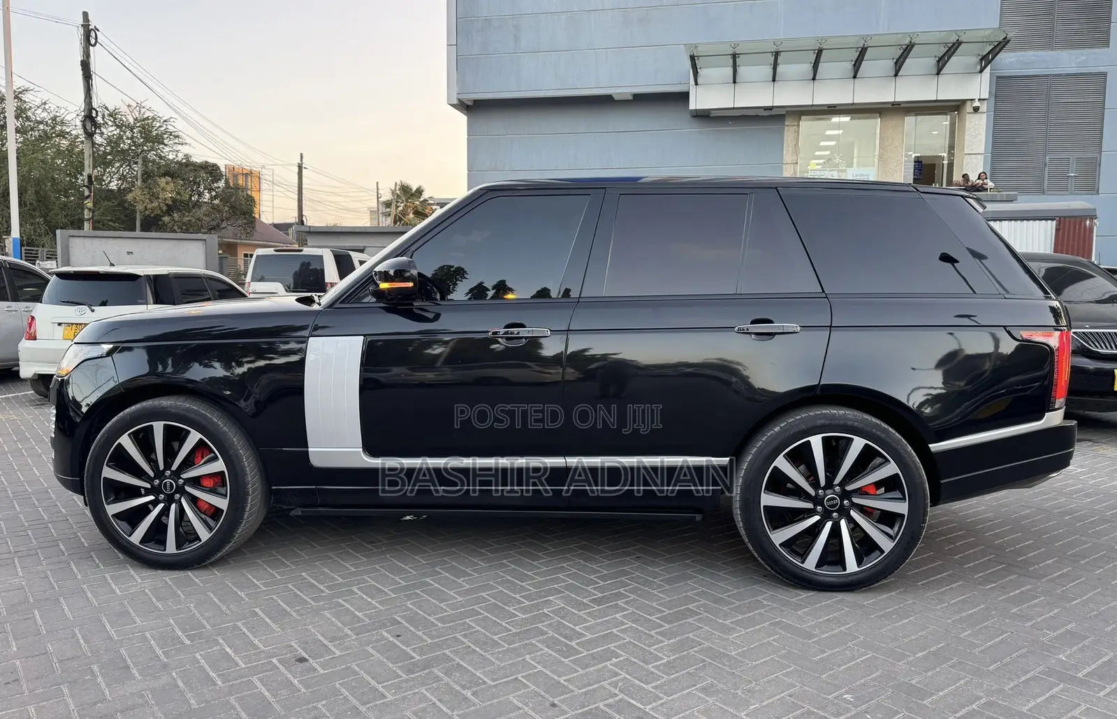 Land Rover Range Rover Vogue 2016 Black