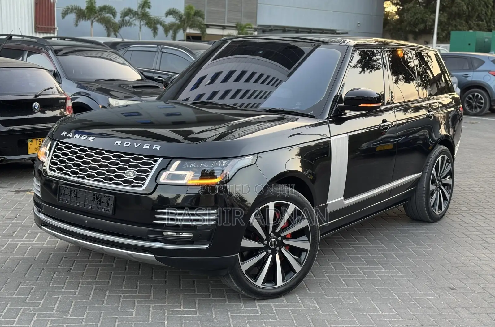 Land Rover Range Rover Vogue 2016 Black