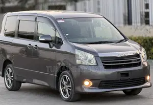 Toyota Noah 2009 Gray