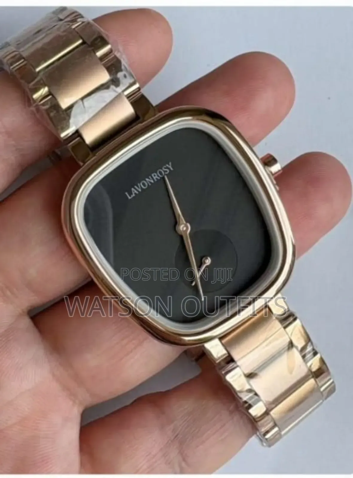 Women's New Watches Hardly Sustaining Quality