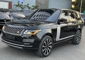 Land Rover Range Rover Vogue 2016 Black