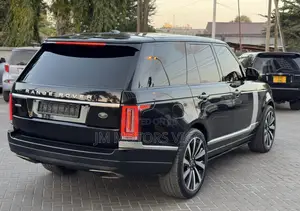 Land Rover Range Rover Vogue 2016 Black