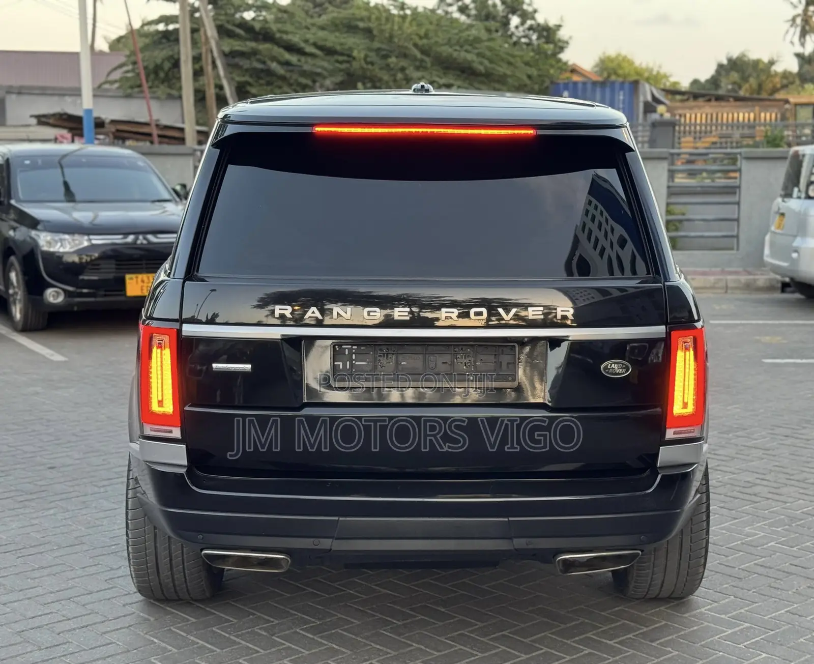 Land Rover Range Rover Vogue 2016 Black