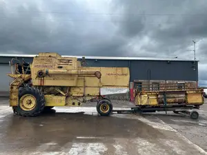 Ya Kuagiza Harvester New Holland Clayson 1530