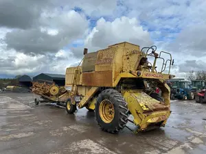 Ya Kuagiza Harvester New Holland Clayson 1530