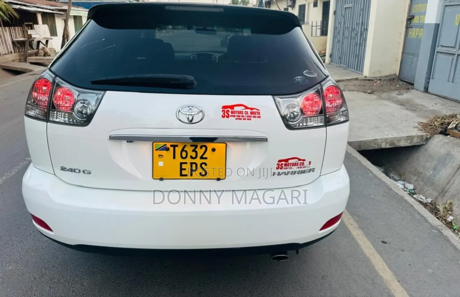 Toyota Harrier 2.4 2006 White
