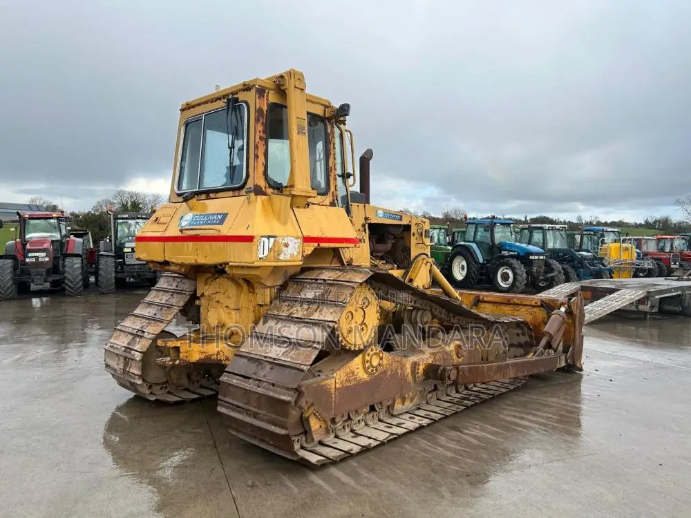 4import Bulldozer Catappiler D5h