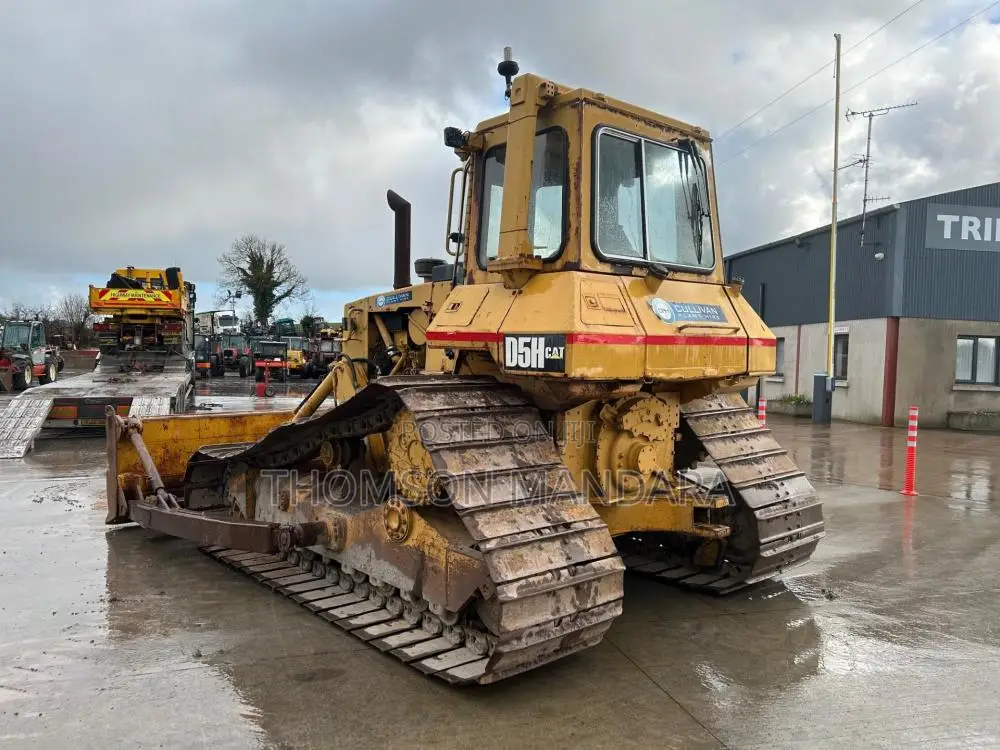 4import Bulldozer Catappiler D5h