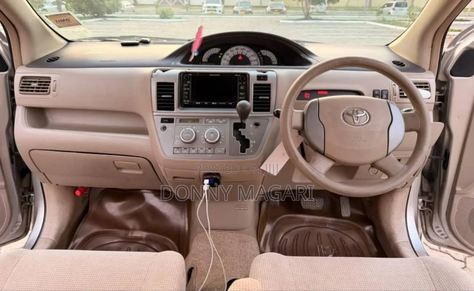 Toyota Raum 1.5 AWD 2003 Silver