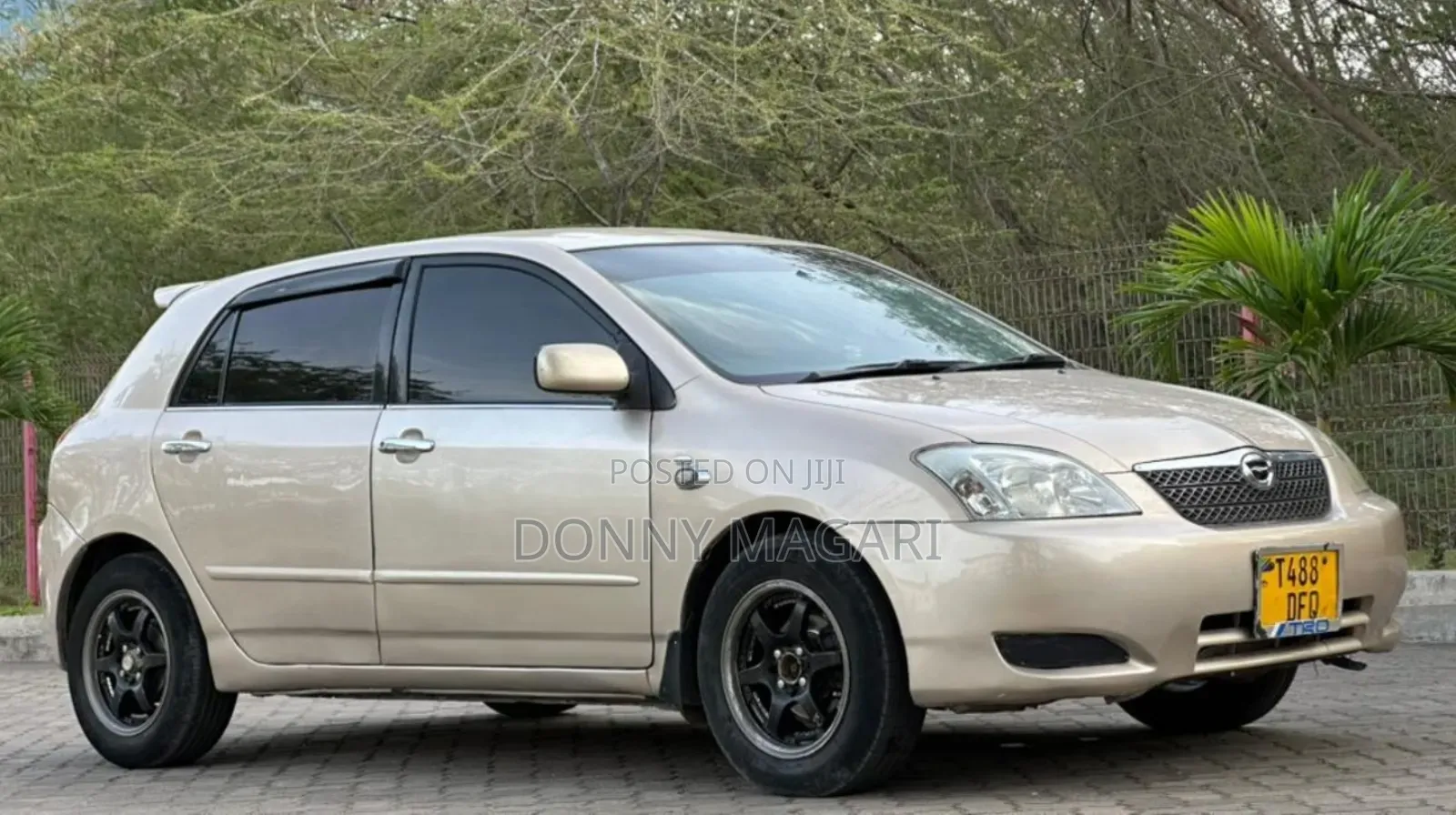 Toyota Corolla RunX 1.5 X AWD 2002 Gold