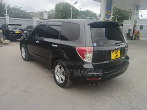 Subaru Forester 2.0D X 2009 Black