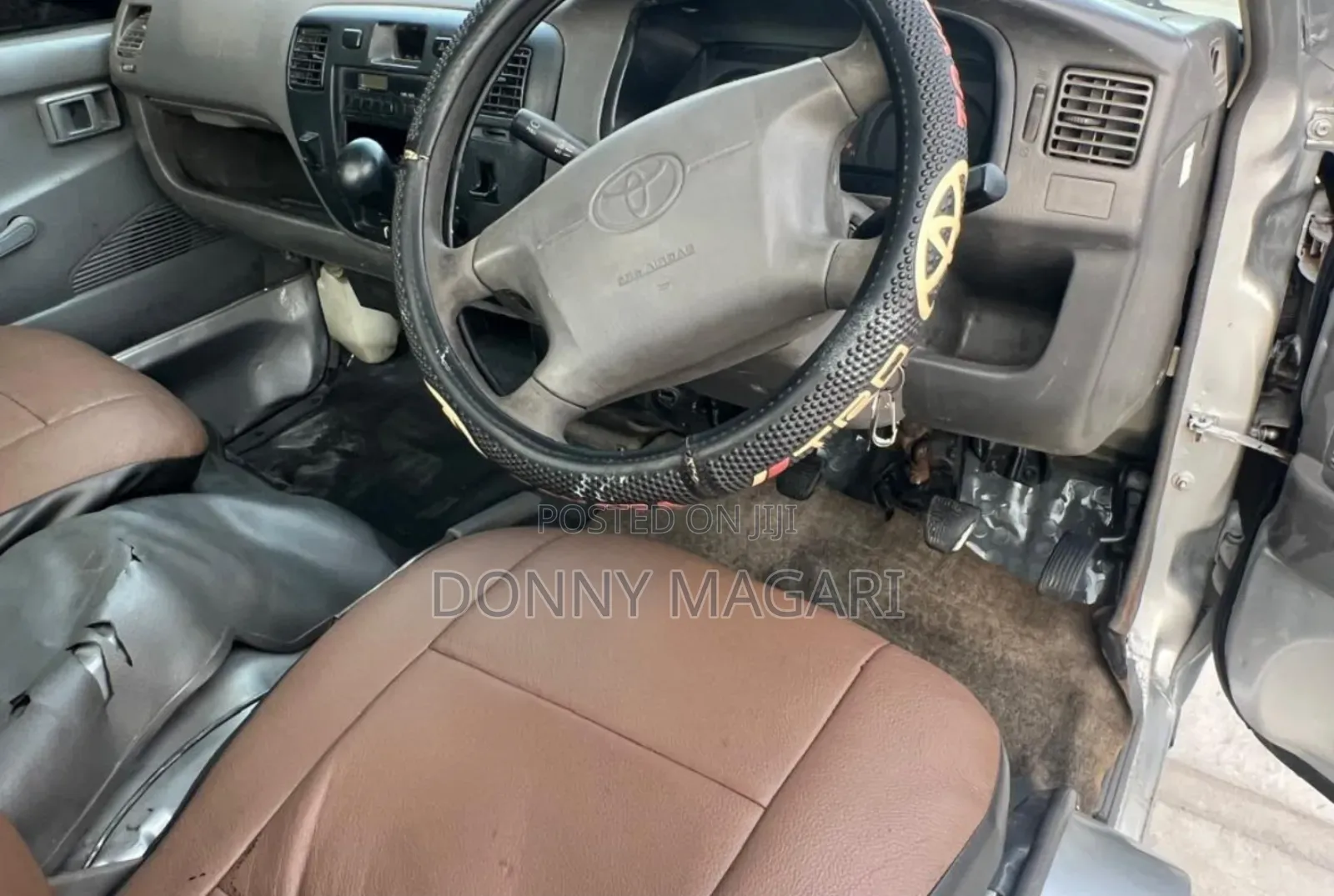 Toyota Townace 2000 Gray